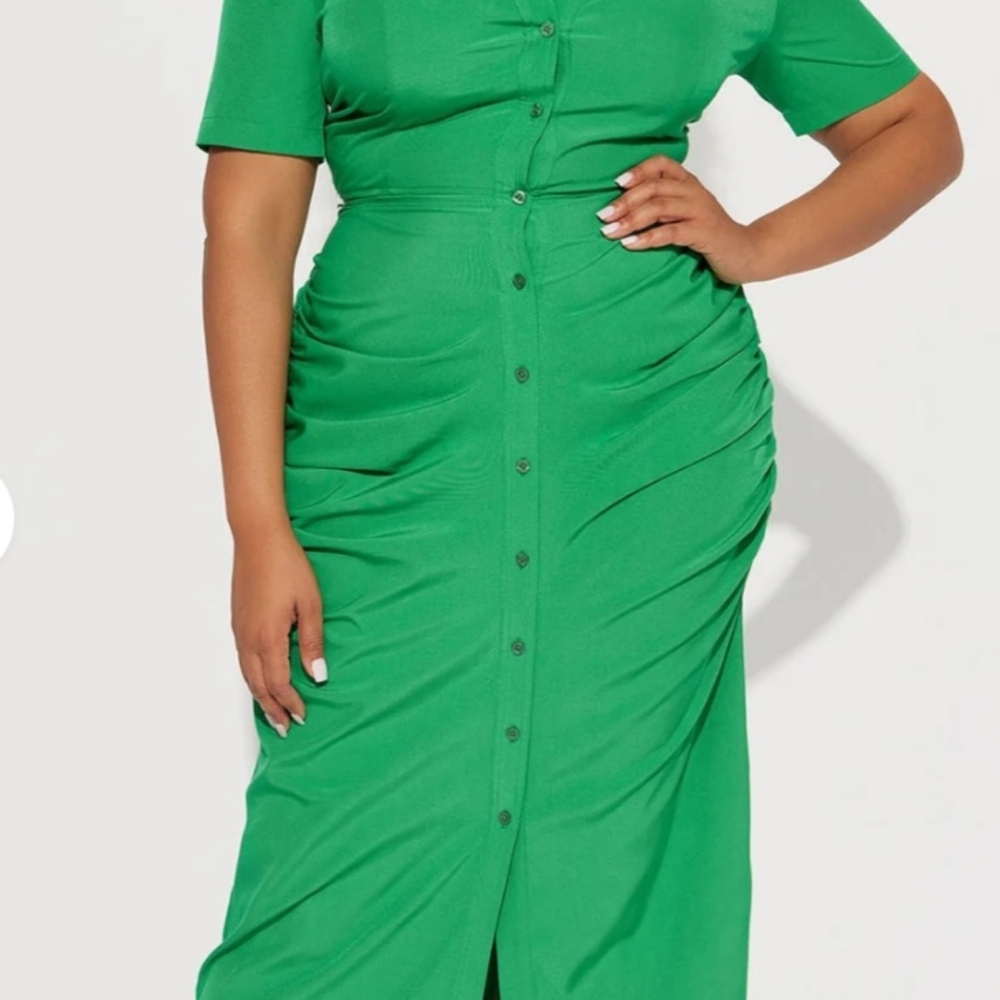 Fashion Nova Vibrant Green Midi Dress